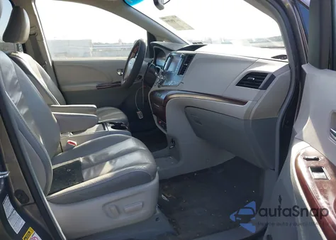 2011 Toyota Sienna Limited из США, поврежденный, VIN 5TDDK3DC8BS018294